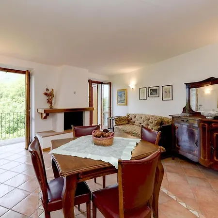 - Charme Rustico, Vista Con Parcheggio Lejlighed